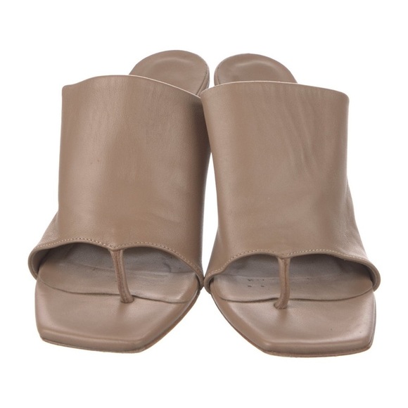 NWT GIA x Pernille Teisbaek Women’s Brown Slip On Heels Size 37